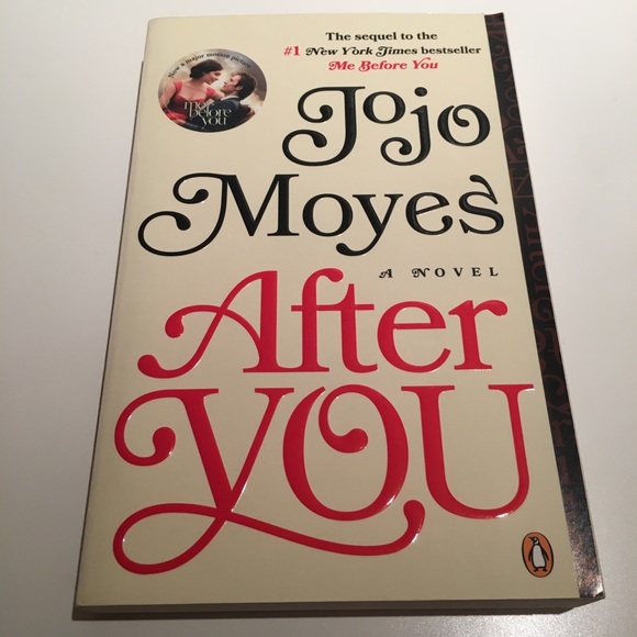 Jojo Moyes Book Set - Picture 3 of 4